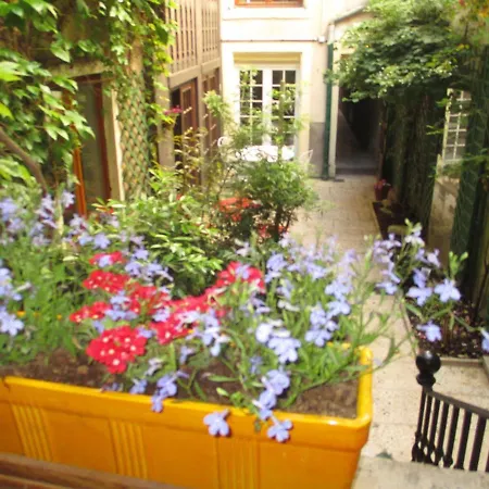 D'hotes Le Patio D'alain Et Veronique *