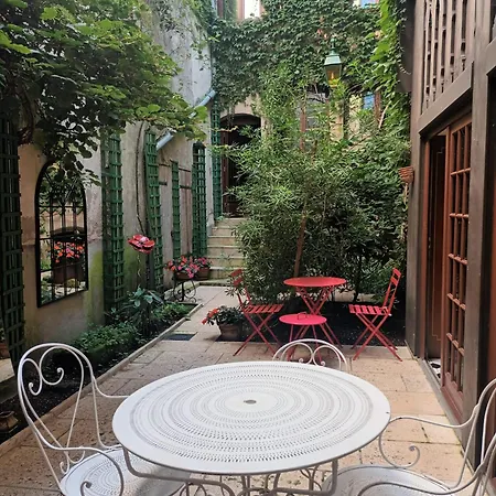 D'hotes Le Patio D'alain Et Veronique Lunéville