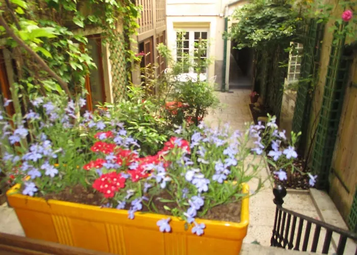 D'hotes Le Patio D'alain Et Veronique *